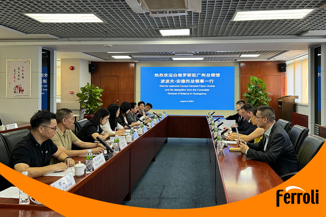 尊龙凯时官网版登录受邀与白俄罗斯驻广州总领事一行开展座谈交流